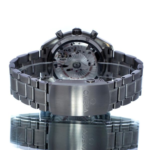 Omega Speedmaster Racing 329.30.44.51.01.001